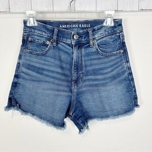 Anerican Eagle Highest Rise 90’s Boyfriend Short